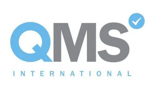 A logo of qms international